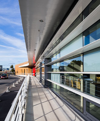 Brise-soleil Variance
