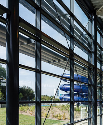 Brise-soleil Variance